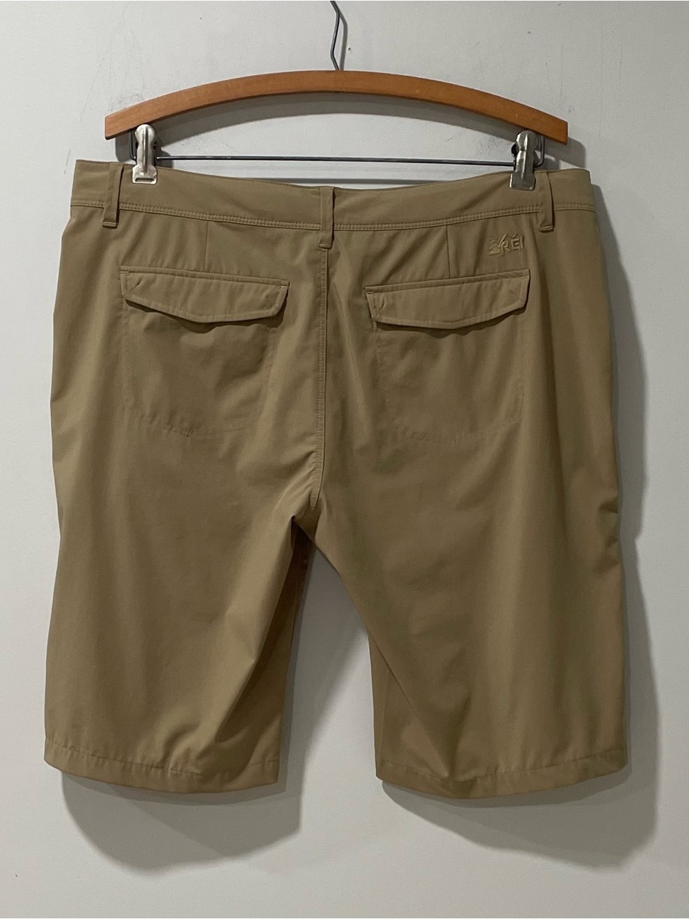 REI Womens Tan Outdoor Trail Shorts Hike Camp Active  Utility Gorpcore Granola